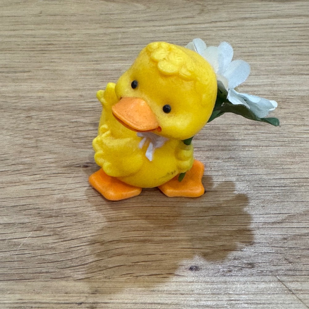 Vintage Flocked Yellow Duck Figurine with Daisy Flower Made in Hong Kong Retro